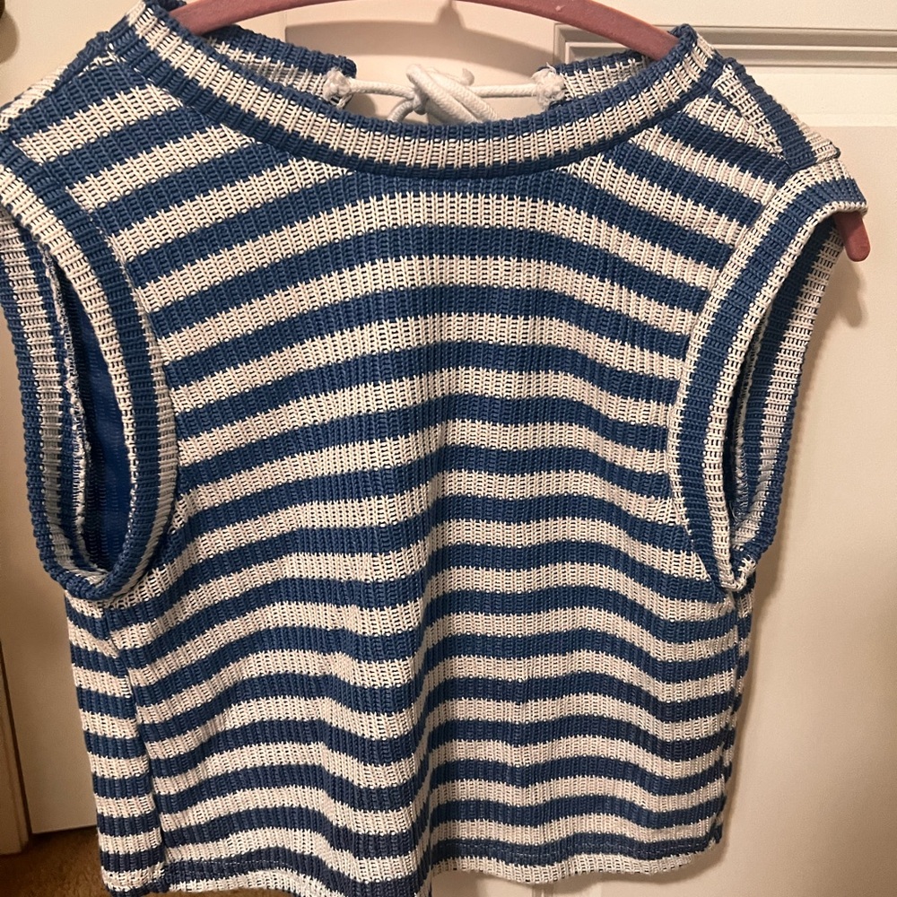SHEIN Striped Knit Sleeveless Sweater - Blue & White